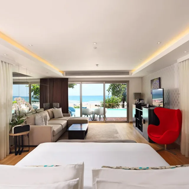Premium, Suite, King Bed, Pool Access، Double-Six Luxury Hotel Seminyak 4/4