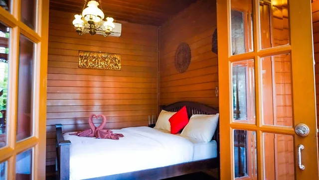 4 Bedrooms, Lanna, 6 Beds, 1 Queen and 5 King Beds, Private Pool، Baan Thai Lanna Pattaya 2/3