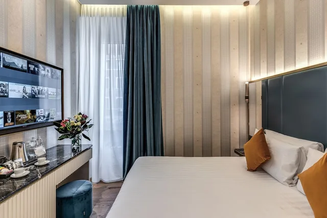 Deluxe, Double Bed, CC Palace Hotel 5/9