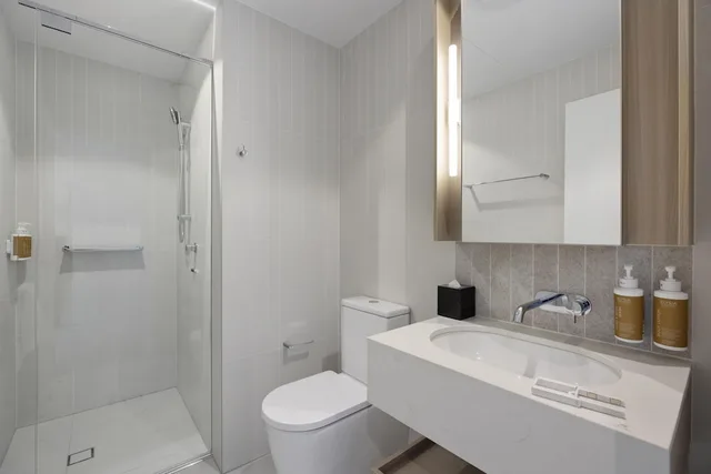 شقة بإطلالة على النهر بغرفتي نوم، Avani Living Queens Wharf Residences 1/7