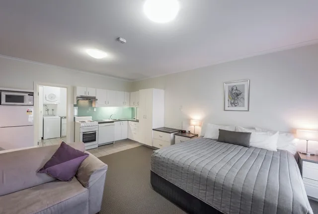 استوديو بسرير كينج مع أريكة، McLaren Vale Motel and Apartments 2/6