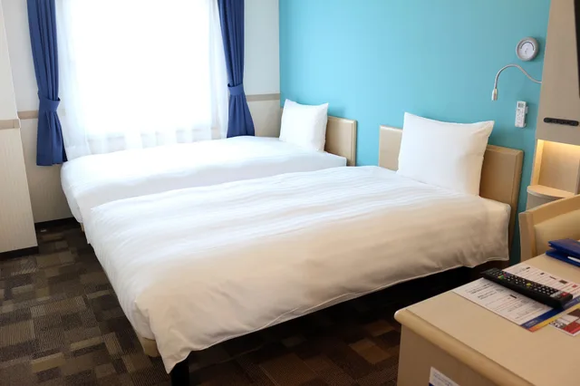 غرفة بسريرين منفصلين، Toyoko Inn Meitetsu Chiryu Ekimae 3/4