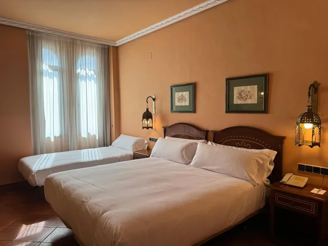 غرفة قياسية ثلاثية، BLUESEA El Cortijo 4/10