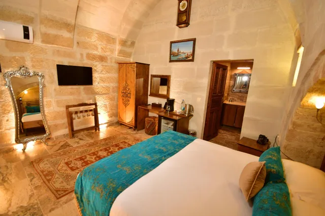 غرفة بسرير مزدوج بجاكوزي، Nostalji Cave Suit Hotel 1/10