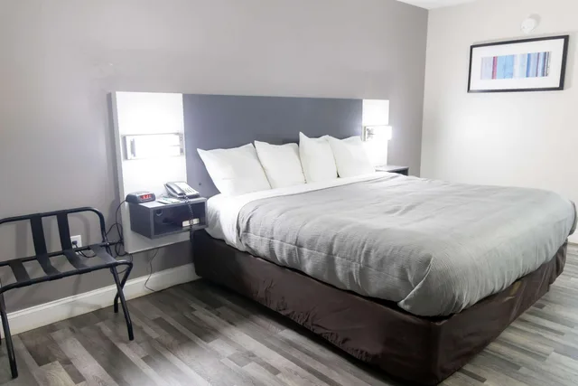 غرفة بسرير مزدوج، Quality Inn Carrollton Medical Center 3/5