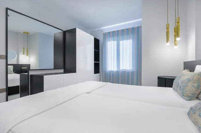 غرفة سوبيريور بسرير مزدوج، Twin Apart Hotel 1/1