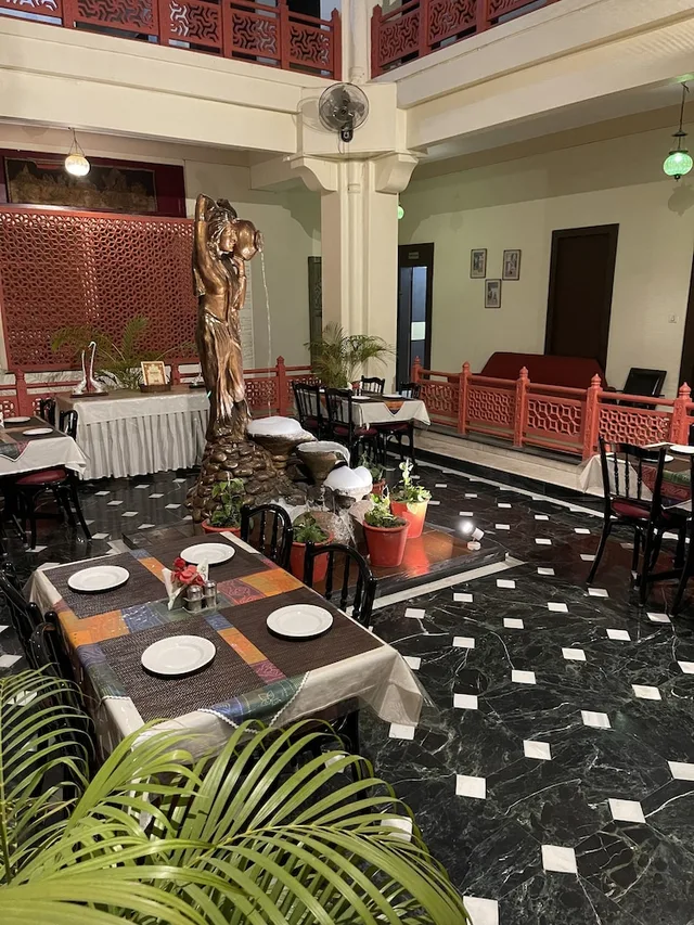 Oyo 7880 Hotel Navrang، Kota 28/28