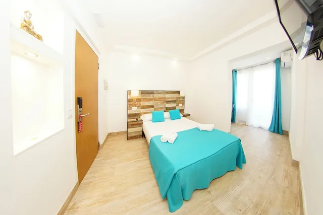 غرفة كومفورت بسرير مزدوج بشرفة، Hotel Zen Airport 1/10