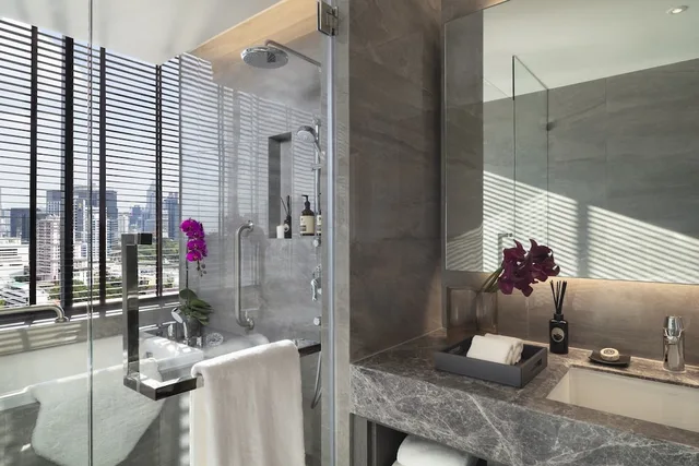 غرفة بريميير بسرير كينج بغرفة نوم واحدة، Ascott Embassy Sathorn 3/4