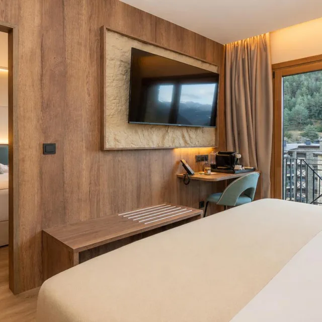 Room, Quadruple, Mountain View, Diana Parc Hotel 9/10