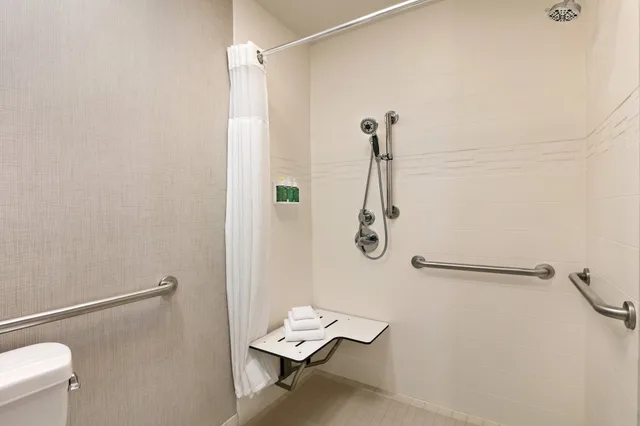 Studio, King Bed, Residence Inn By Marriott West Springfield 3/5