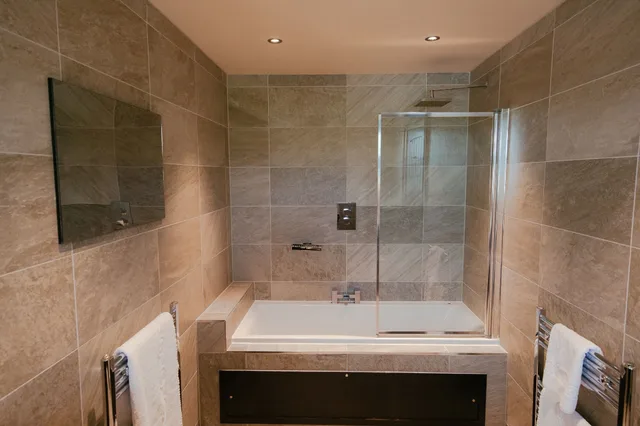 1 Bedroom, Family, 1 Double and 1 Single Bed, THE TORRANCE HOTEL 2/3