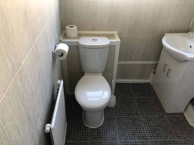 Deluxe Quad Studio، Devine Beach Hotel, Westcliff Southend-On-Sea 6/7