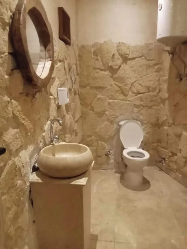غرفة عائلية بسريرين كينج وسرير بطابقين بإطلالة على المدينة، 3 Pyramids View Inn 7/9