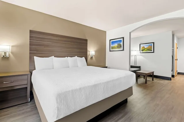 جناح كبير بسرير كينج لذوي الإعاقة، Best Western Plus Caldwell Inn & Suites 2/2