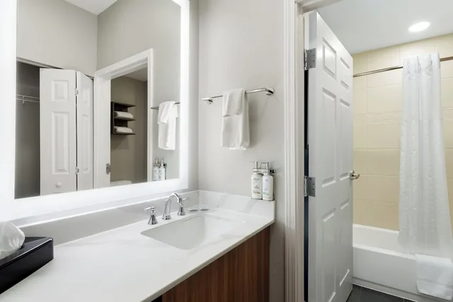 جناح استوديو بسرير فردي بمطبخ، Staybridge Suites Oklahoma City 4/5