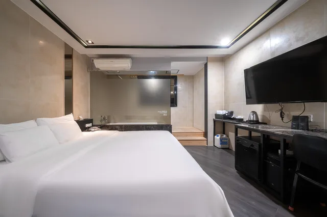 Vip, Double Bed، Dublin Hotel 1/2