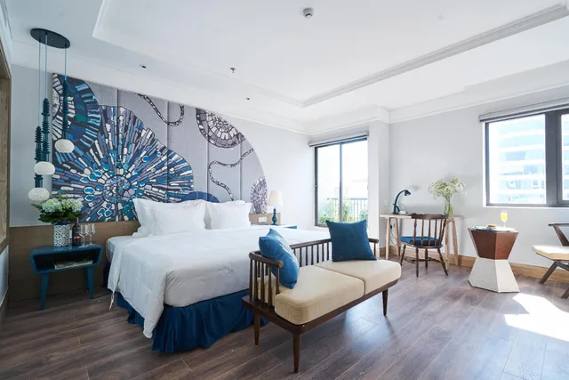 Signature, Sofa, Traditional, Suite, Sofiana My Khe Hotel Spa 1/1
