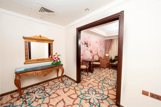 جناح تنفيذي بسرير كينج، دله طيبة(Dallah Taibah Hotel) 2/3