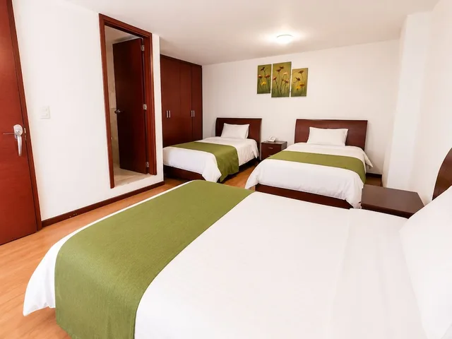 غرفة ثلاثية بثلاثة أسرّة، Nogal Suite Hotel Pasto 4/7