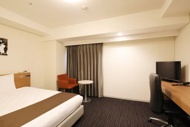غرفة ديلوكس مفردة بسرير مزدوج للمدخنين، Hiroshima Tokyu REI Hotel 1/2