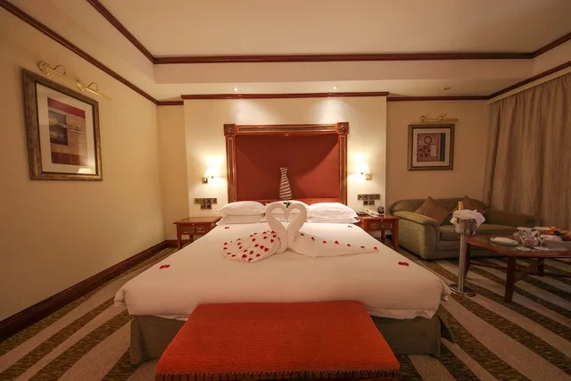 غرفة سوبيريور، Kigali Serena 5/8