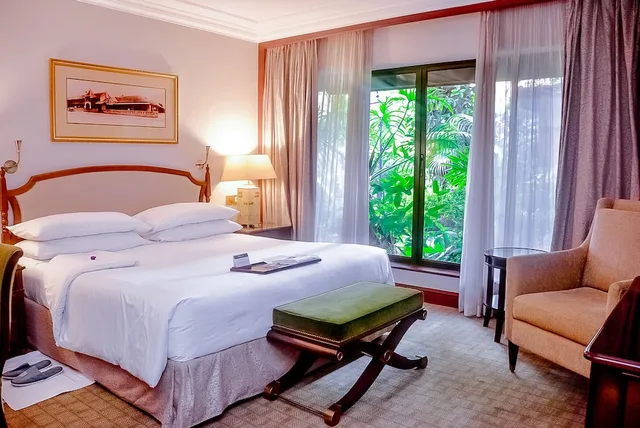 غرفة بسرير كوين، Fairmont The Norfolk 1/6