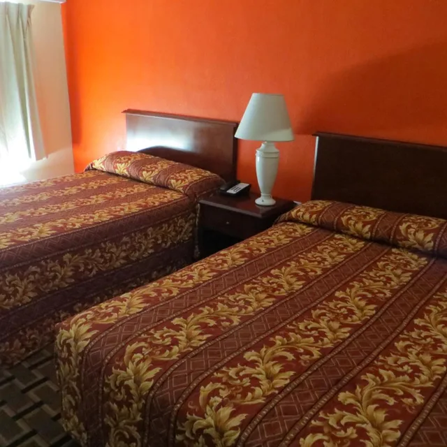 غرفة بسرير مزدوج، Budget Inn Cocoa 7/10