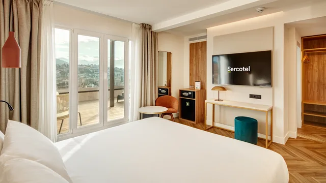 غرفة بريميوم مفردة بشرفة بإطلالة، Sercotel HMO Martina Granada 2/4