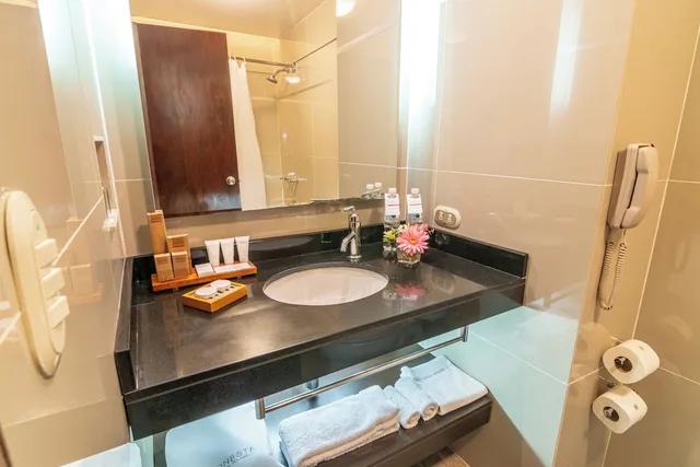 Room, Triple, 3 Double Beds, Lake View, Sonesta Hotel Posadas del Inca Puno 7/8