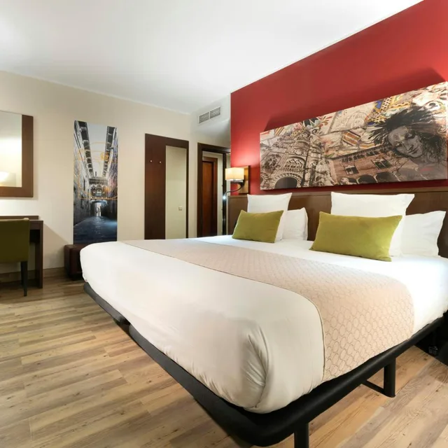 غرفة سوبيريور ثلاثية، Leonardo Hotel Barcelona Gran Via 5/10