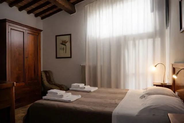 فيلا بسريرين كوين وسريرين منفصلين مع أريكة، Agriturismo Nerbona 10/10
