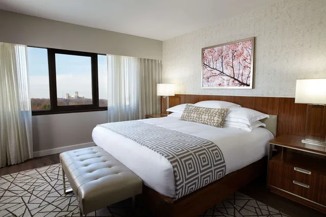 جناح بسرير كينج بغرفة نوم واحدة مع أريكة، Hilton Club the District Washington D C 7/9