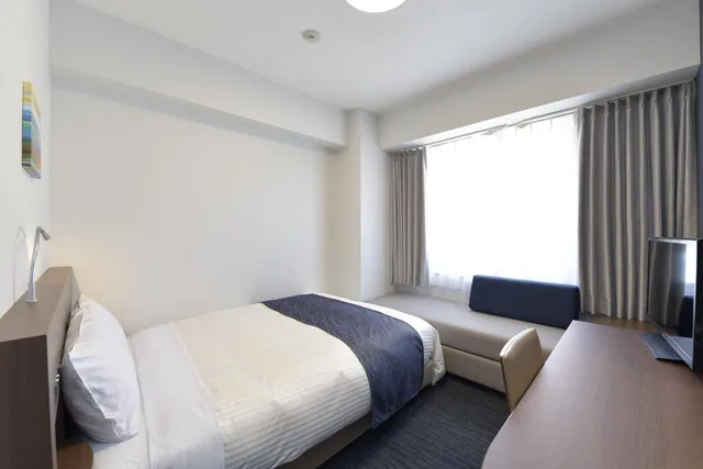 غرفة قياسية بسرير نصف مزدوج، Hotel Port Plaza Chiba 1/2