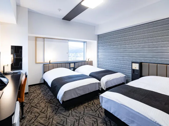 Room, Triple, Apa Hotel Resort Sapporo 1/2