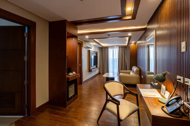 Best Western Plus Hotel Pulsar Cagayan، توجيجاراو 14/19