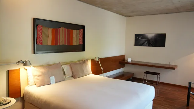 Junior Suite, Double Bed, Street View، Design Suites Salta 1/4