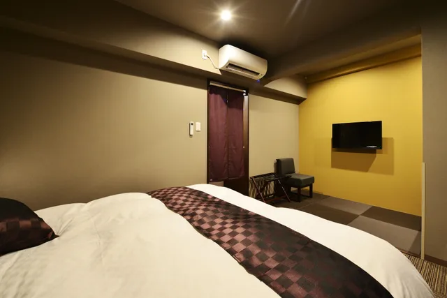 غرفة سوبيريور بفراش فوتون وسرير كينج وسرير فردي، Hotel Kuu Kyoto 3/10