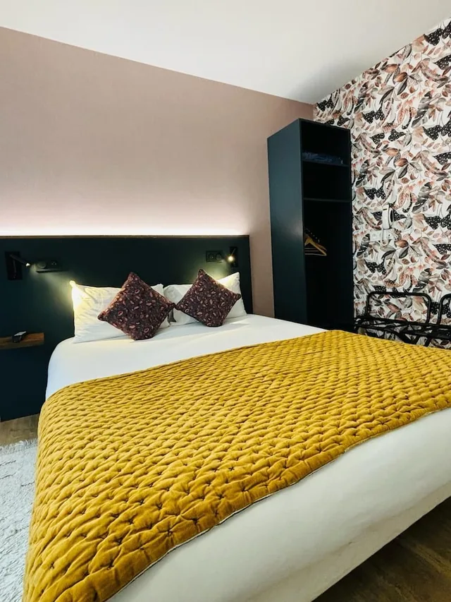 غرفة قياسية بسرير مزدوج، Le Castel Fleuri Hotel 1/8