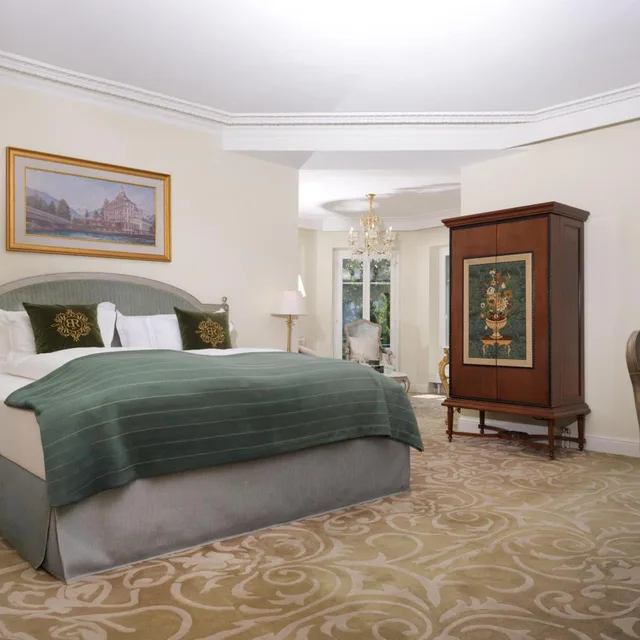 Junior Suite, Deluxe, King Bed, Grand Hotel Beau Rivage 6/10
