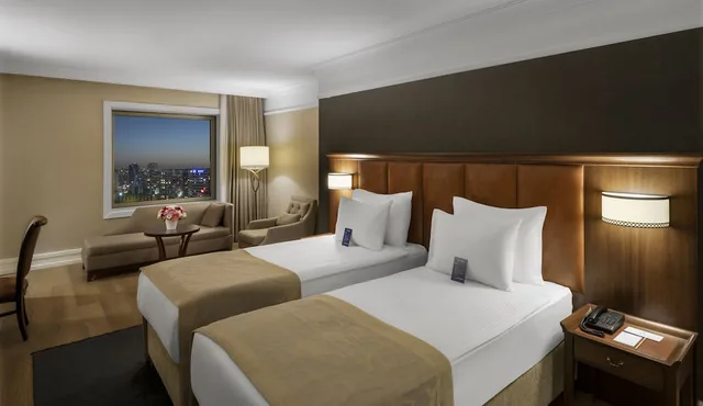 غرفة قياسية بسرير كينج، Rotta Hotel Istanbul 3/5