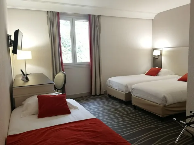 غرفة ثلاثية، DOMAINE DE FOMPEYRE 2/3