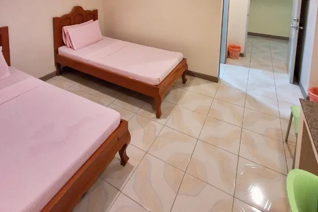 غرفة ديلوكس بسريرين منفصلين، Rodolfo Royale Hotel 2/2