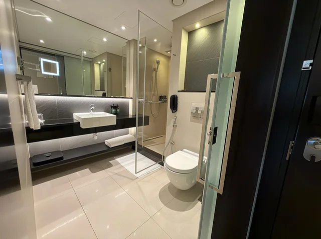 غرفة قياسية، Crowne Plaza Bahrain 5/5