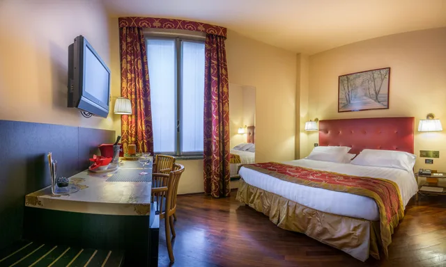 غرفة كلاسيكية بسريرين منفصلين، Hotel Regina Milano 7/10