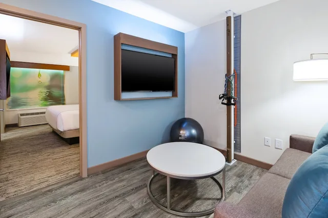 جناح جونيور بسرير كينج، EVEN Hotel Ann Arbor 8/8