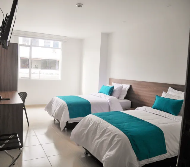غرفة تنفيذية بسريرين منفصلين، Torca Hotels 1/7