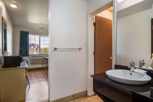 غرفة بسرير كوين لذوي الإعاقة، Motel6 The Dalles, OR 9/10