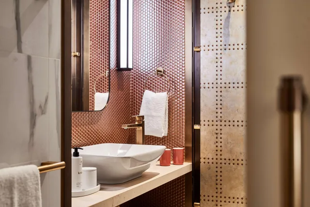 غرفة بسرير مزدوج بإطلالة، Andaz Prague 3/4