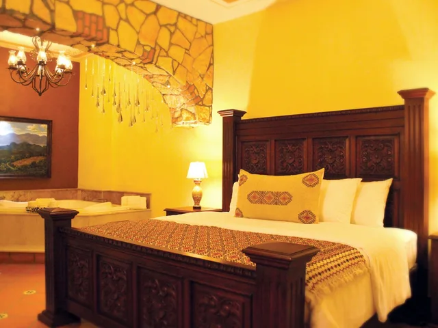جناح جونيور بسرير كينج مع أريكة، Casona Maria 3/3